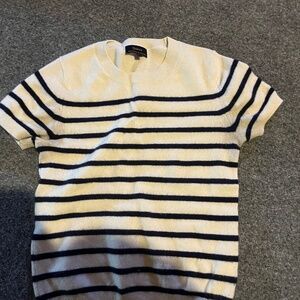 Quince cashmere shirt short sleeve size medium